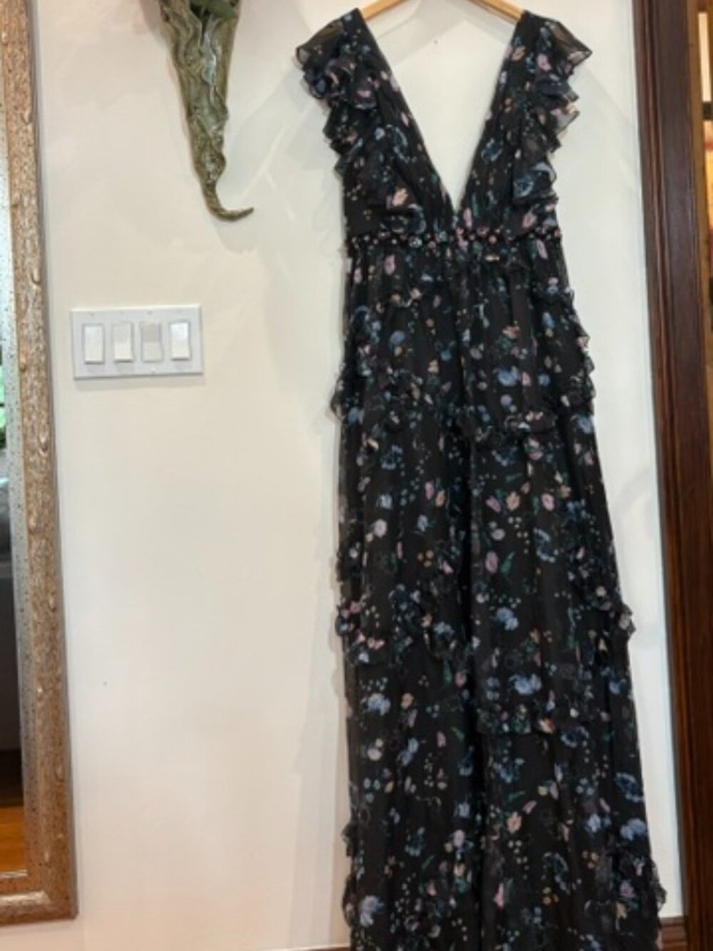 Mac Duggal - Picture 4 of 8